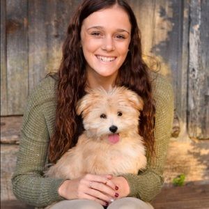 Meet your Posher, Brooke